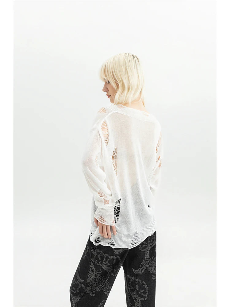 Women's Torn T-shirt Harajuku Korean Y2k Ripped Tee Top Vintage 90s Aesthetic Long Sleeve V-Neck T-shirt 2000s Fashion Clothes