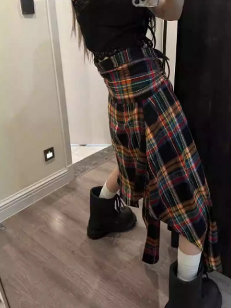 Women's A-line Plaid Skirt Vintage Aesthetic Y2k Long Skirt Harajuku Streetwear Emo Asymmetrical Skirt 2000s Clothes Summer 2024
