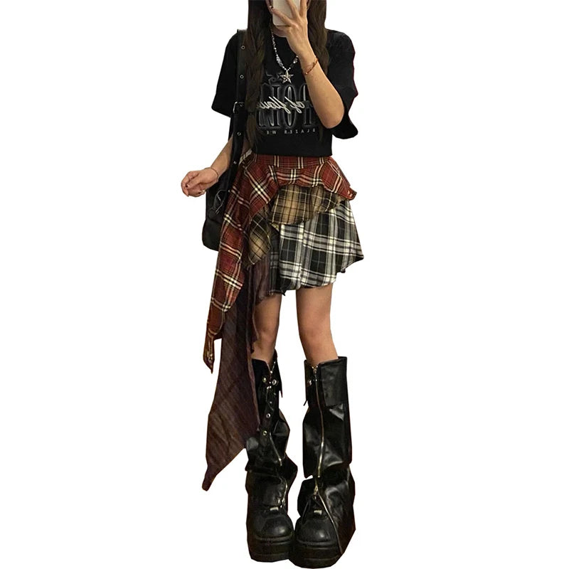 Women's A-line Plaid Skirt Vintage Fashion Aesthetic Y2k Asymmetrical Mini Skirt Harajuku Korean Skirt 2000s Clothes 2024 Summer