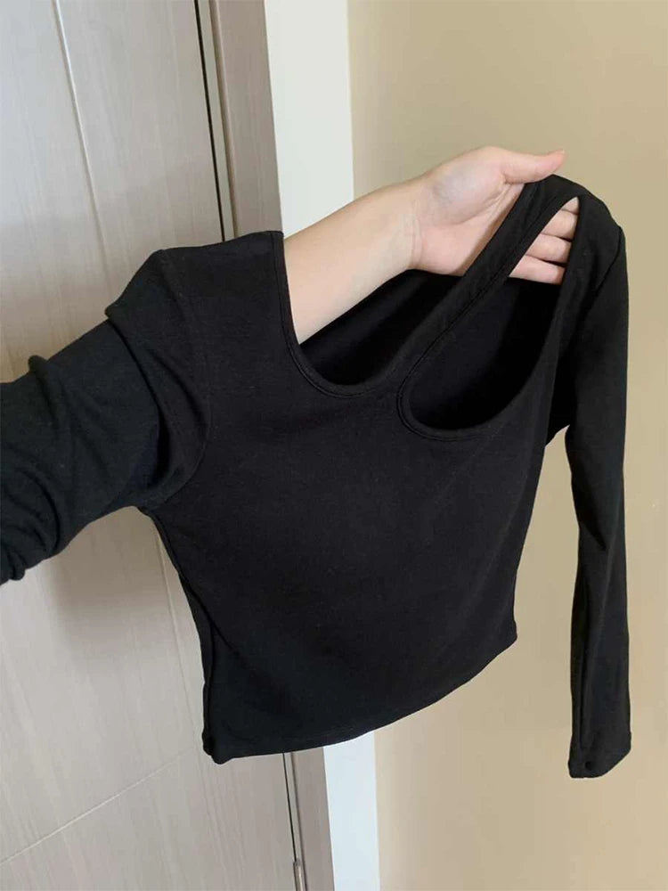 Women's Black Gothic T-shirt Harajuku Korean 90s Aesthetic Y2k Tee Top Vintage Long Sleeve Emo T-shirts Emo 2000s Clothes 2024