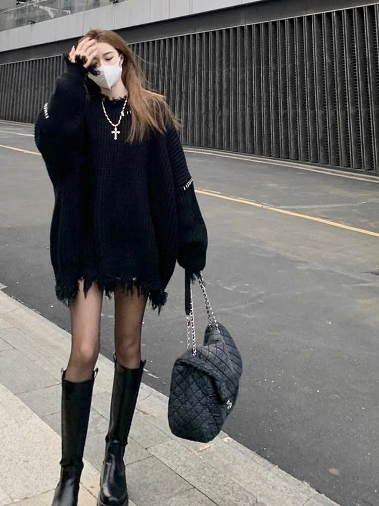 Women Black Gothic Pullover Sweater Harajuku Long Sleeves O-Neck Soft Knitted Sweaters Vintage 90s Y2k 2000s Clothes Autumn 2024