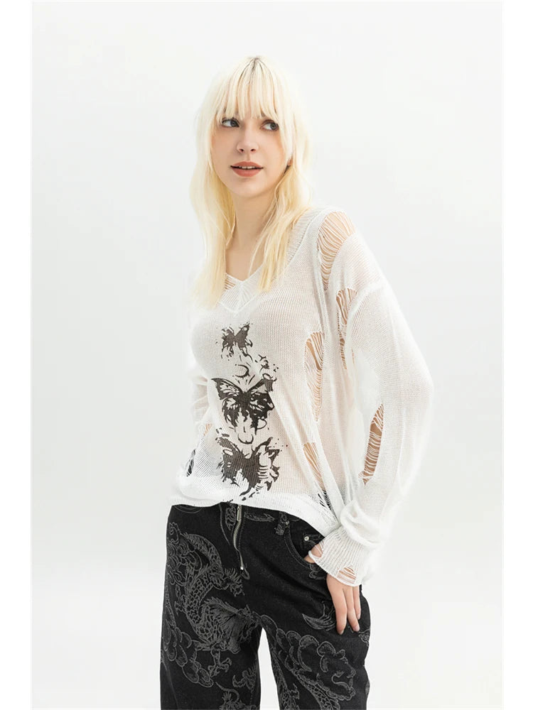 Women's Torn T-shirt Harajuku Korean Y2k Ripped Tee Top Vintage 90s Aesthetic Long Sleeve V-Neck T-shirt 2000s Fashion Clothes